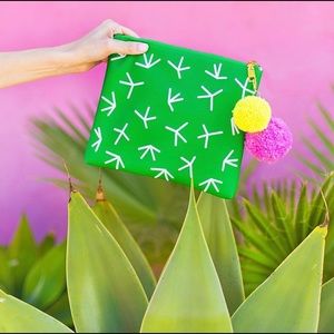 Can’t Clutch This Cactus Clutch